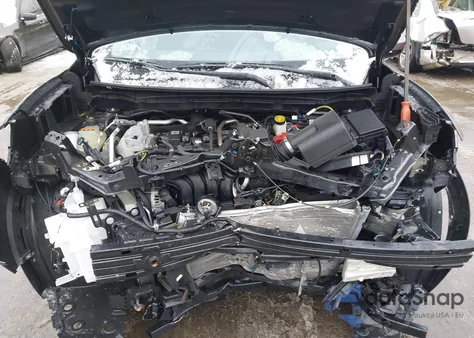 2025 Nissan Kicks Sv Intelligent Awd z USA, uszkodzony, nr VIN 3N8AP6CB0SL328674